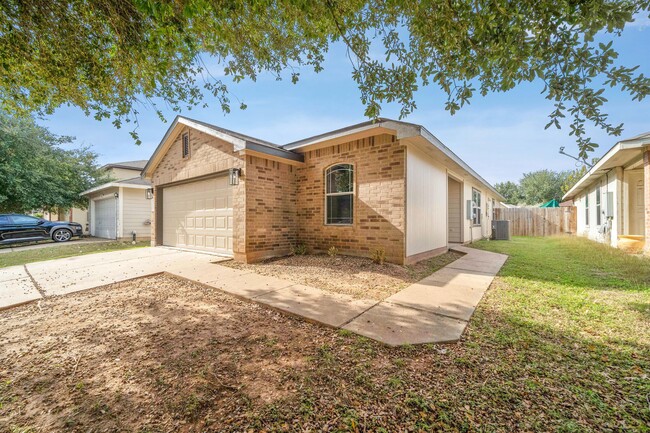 Building Photo - 3002 Crownover St