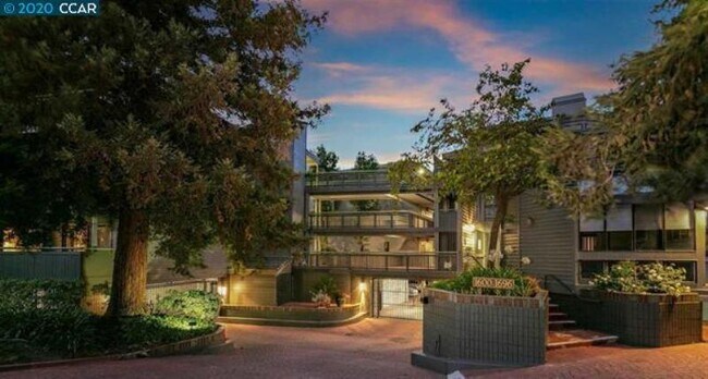 Photo - 1624 San Miguel Dr Apartment