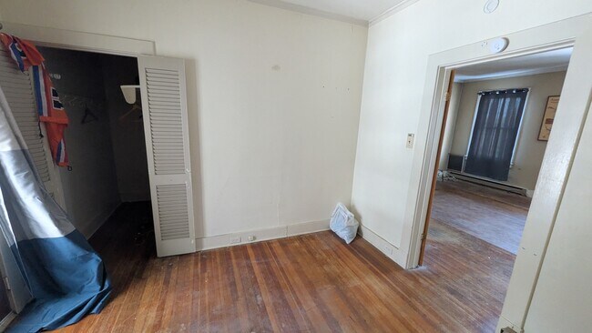 Building Photo - 259 Hanover St