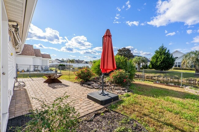 Building Photo - Gorgeous Totally Remodeled 3/3 w/ 2 Car Garage in Surfside-Small Dog Permitted