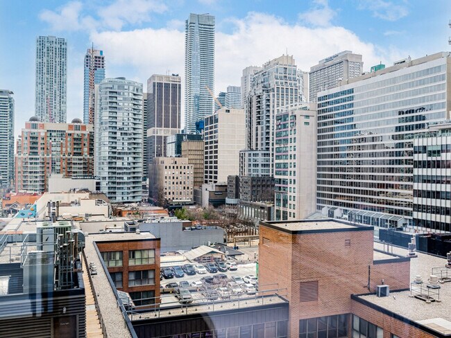 Building Photo - 156 Cumberland St