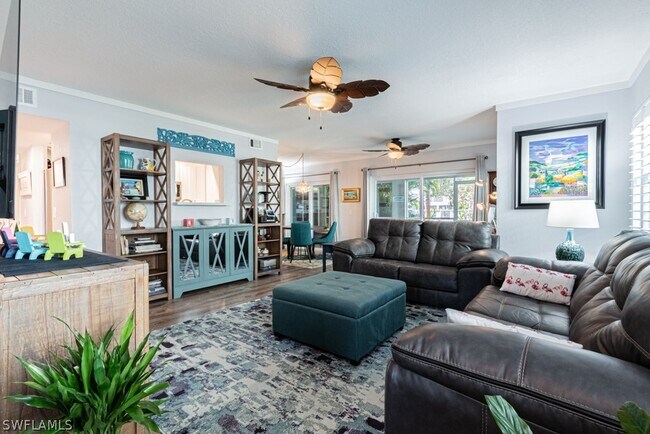 Building Photo - 2132 Tama Cir