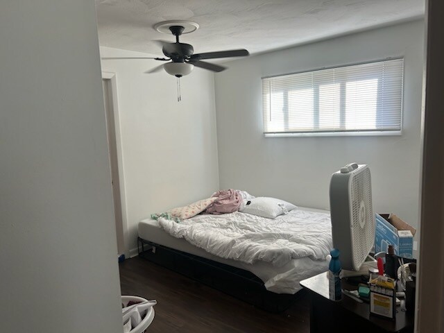 Foto del edificio - 6844 W 111th St