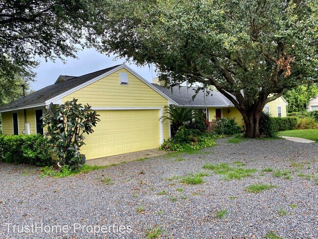 Foto del edificio - 4 br, 2 bath House - 7950 Lake Gandy Circle