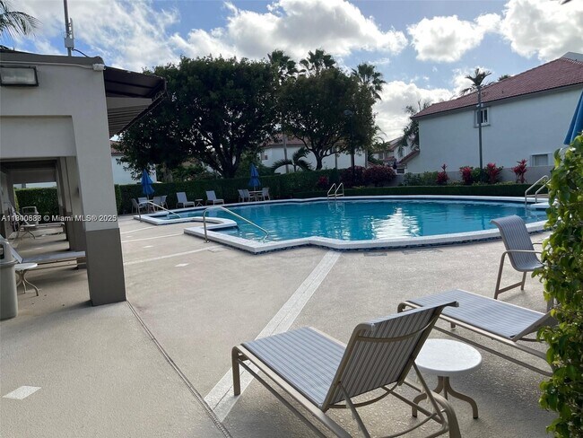 Foto del edificio - 5078 NW 114th Path