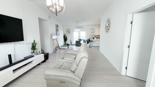 Foto del edificio - 17228 NW 72nd Ct