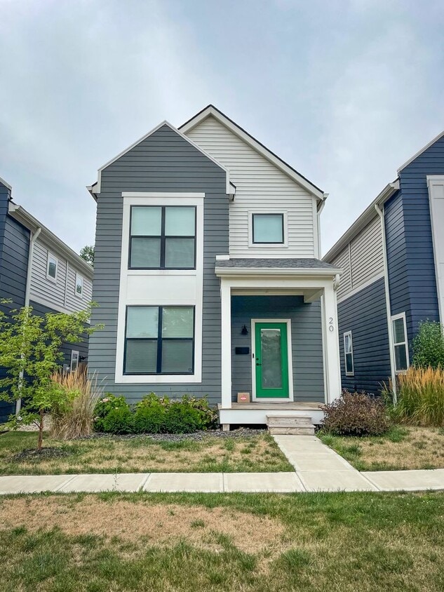 Photo - 20 Central Greens Boulevard