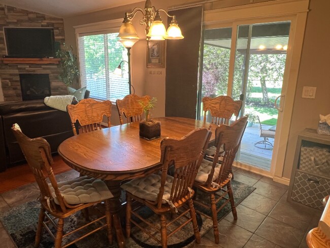 Foto del edificio - 2281 N 1420 W