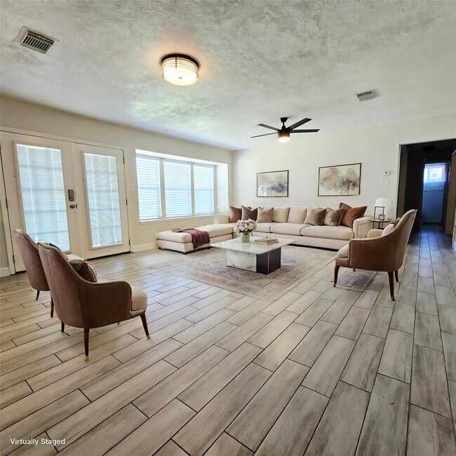 Foto del edificio - 11306 Montverde Ln