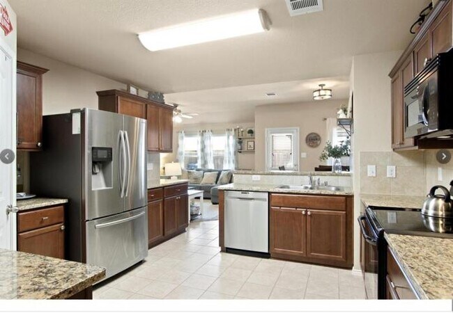 Building Photo - 4 bedroom in Forney TX 75126