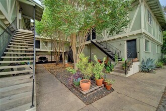Building Photo - 4306 Avenue A