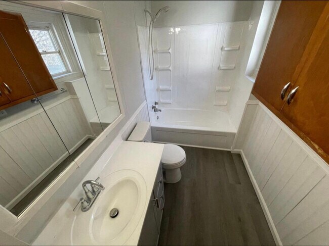 Foto del edificio - 1022 Williams St