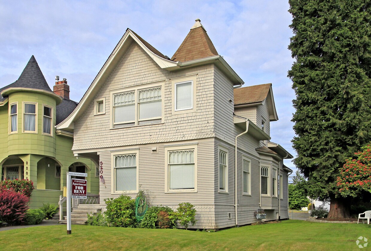 Foto principal - 3206 Norton Ave