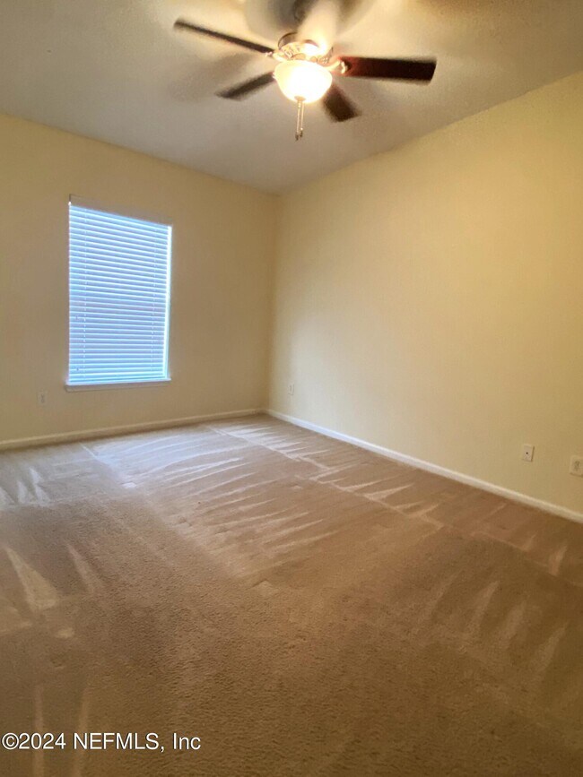 Building Photo - 13800 Herons Landing Way