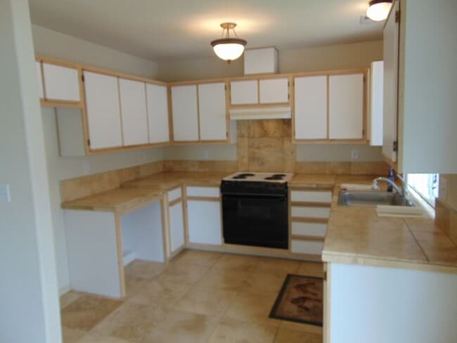 Building Photo - Peaceful Cascade Park 2 Bedroom 55+ Bungalow