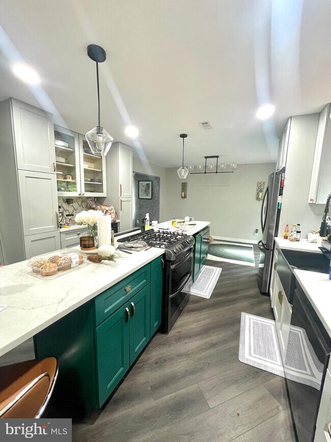 8834 Chiswick Ct, White Plains, MD 20695 House Rental in White Plains