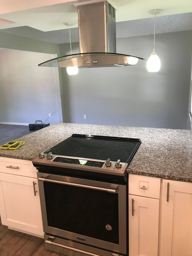 Foto del edificio - 264 Pickwick Dr