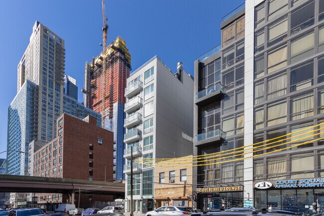 Foto del edificio - 42-44 Crescent St