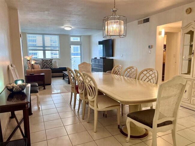 Foto del edificio - 4250 Galt Ocean Dr