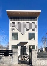 Building Photo - 56 Robertson St