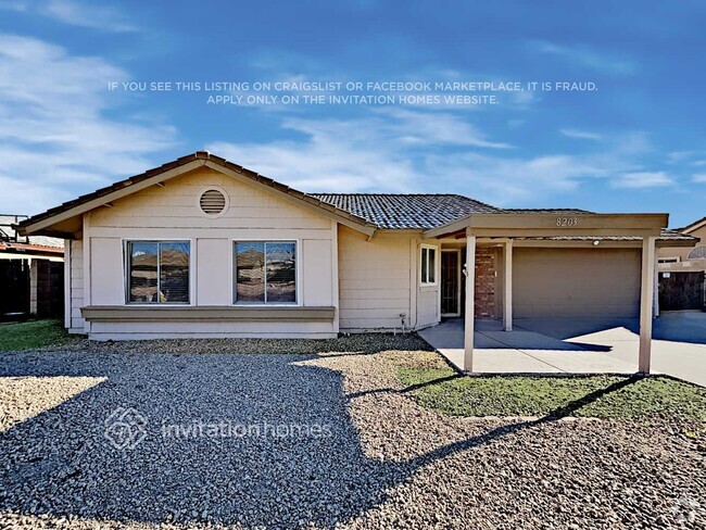 Building Photo - 8203 W Larkspur Dr