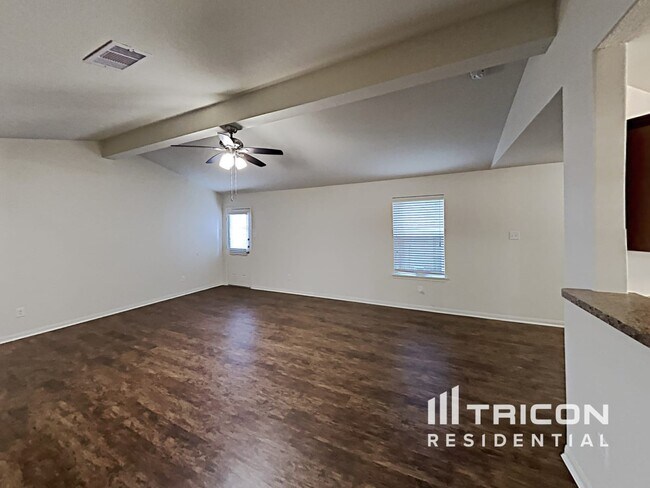 Building Photo - 2910 Seacrest Lane Texas City TX