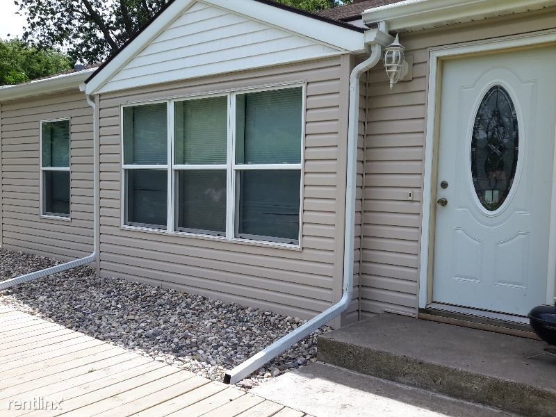 Primary Photo - 4 br, 2 bath House - 402 Wolfe Ave