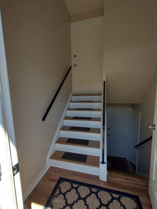 Foto del edificio - 389 Lincoln Ave