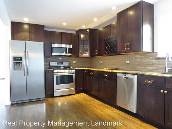 Foto del edificio - 3 br, 2 bath House - 18 Larkin Street