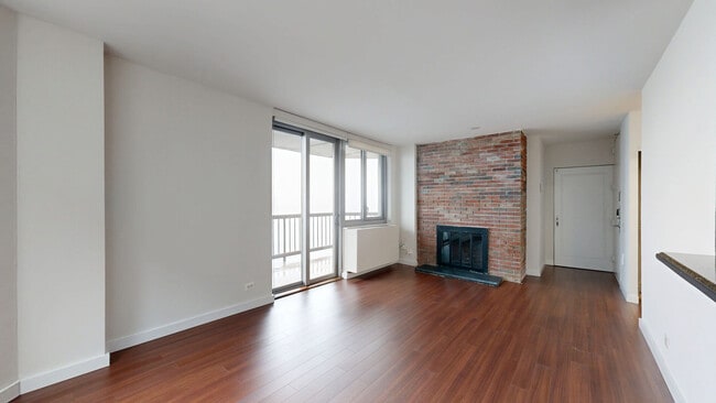 Interior Photo - View 34
