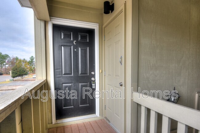 Foto del edificio - 4016-C Wheeler Woods Road