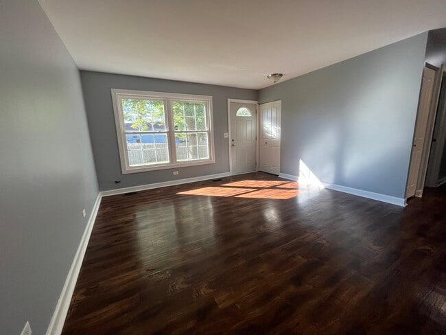 Sala de estar - 28 Wildwood Lane G