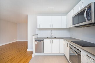 Building Photo - 12 Bater Ave