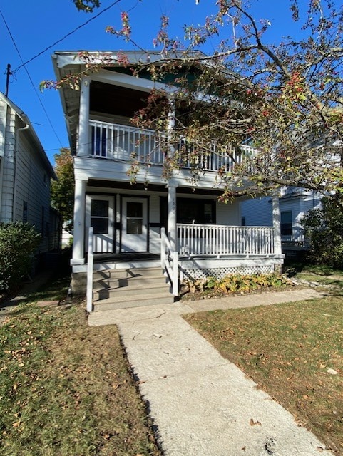 Building Photo - 1320 W 7th St