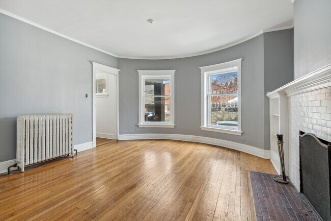 Foto del edificio - 1104 Dempster St