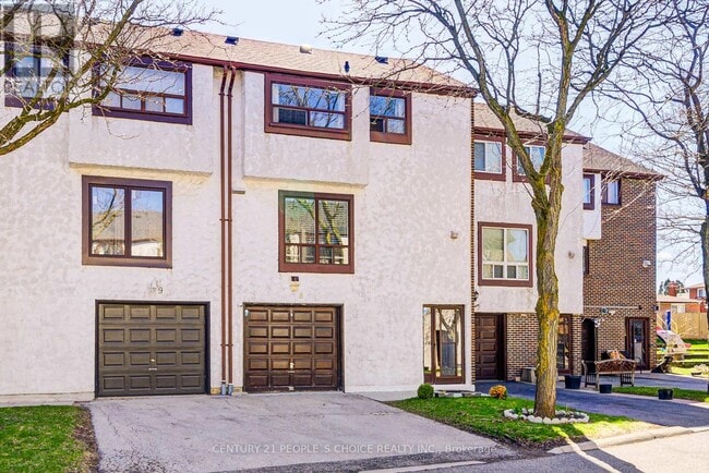Building Photo - 4020-4020 Brandon Gate Dr