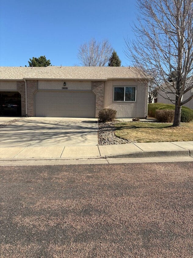 4 Bedroom 3.5 Bath in Widefield - 4 Bedroom 3.5 Bath in Widefield