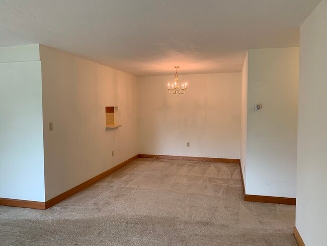 Building Photo - 2366 Commonwealth Ave