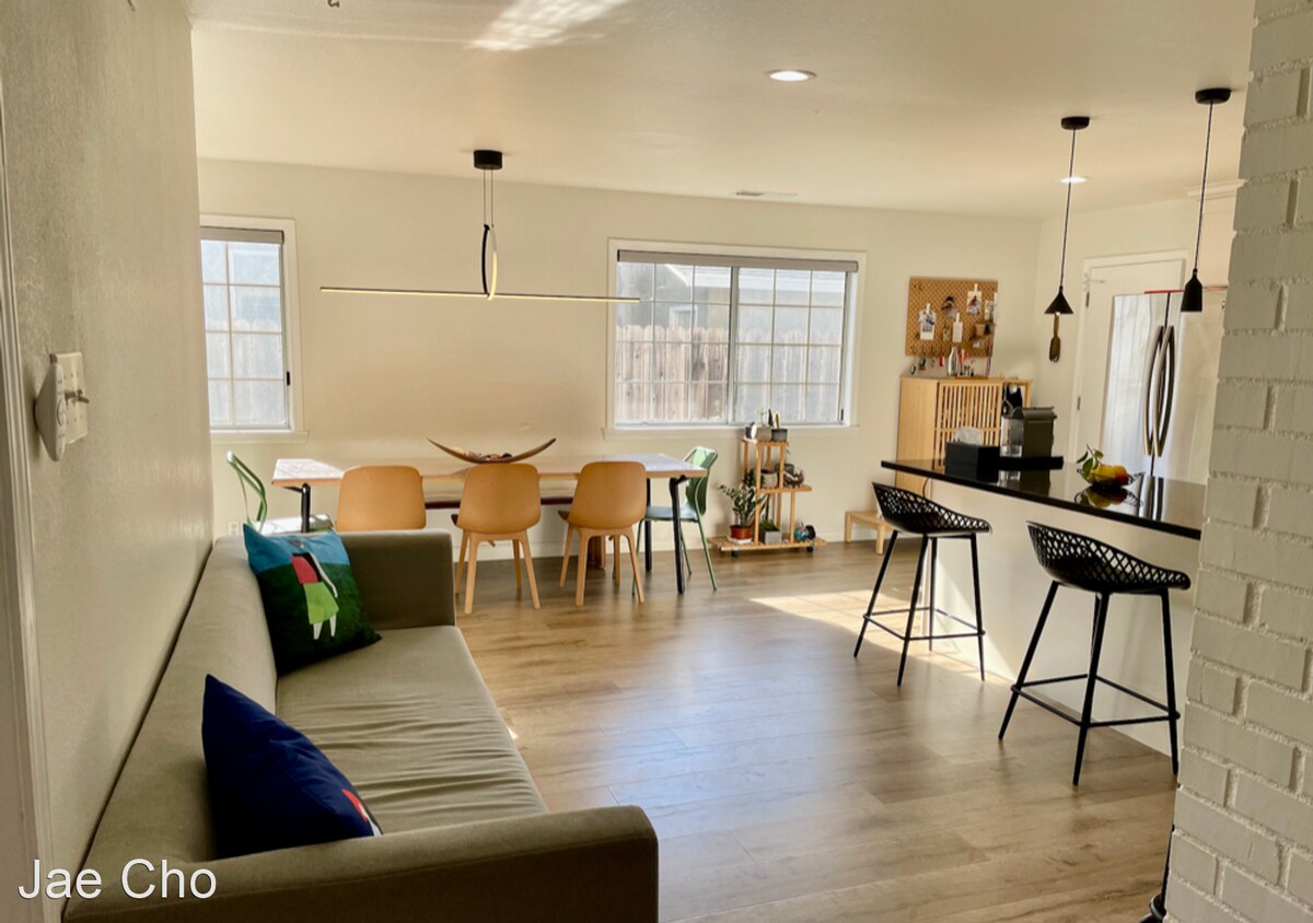 4 br, 2 bath House 1674 S Wolfe Rd House Rental in Sunnyvale, CA