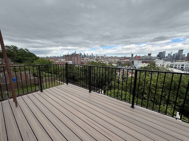 Building Photo - 120 Ogden Ave.