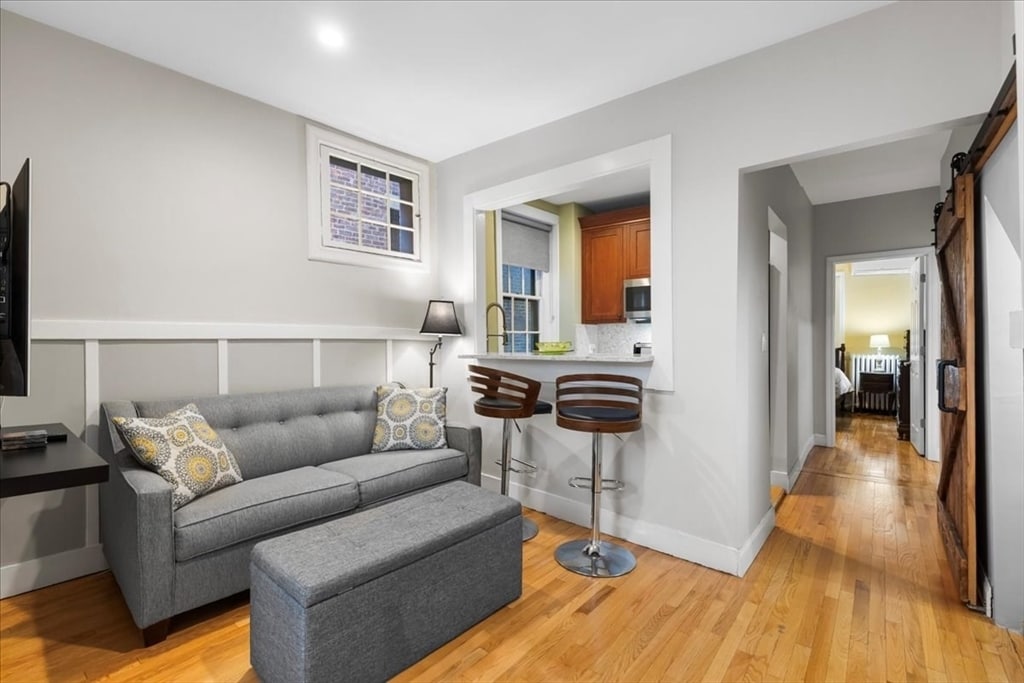 Foto principal - 80 West Cedar St