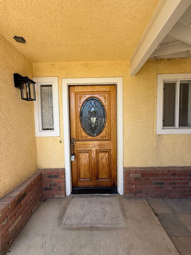 Foto del edificio - Beautiful Orcutt Custom Single Story Home on a Cul-De-Sac in Creekside Development
