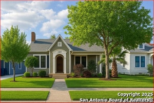 Building Photo - 1403 W Mistletoe Ave