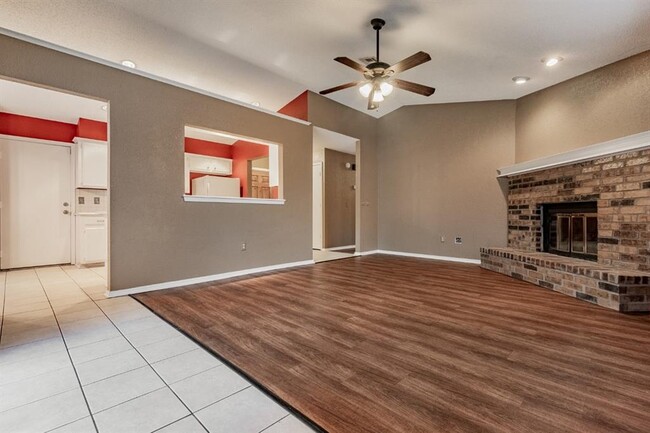 Foto del edificio - 2709 Pennington Ave