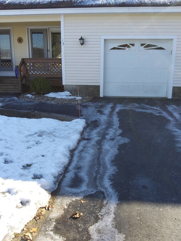 100 Pleasant St, Tewksbury, MA 01876 Townhome Rentals in Tewksbury MA