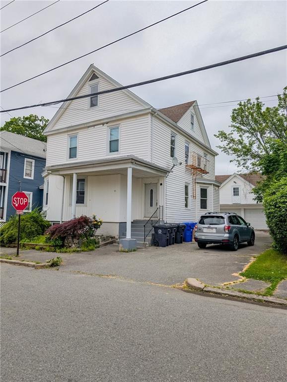 Primary Photo - 99 Walnut St