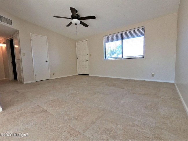 Building Photo - 6162 E 21st St