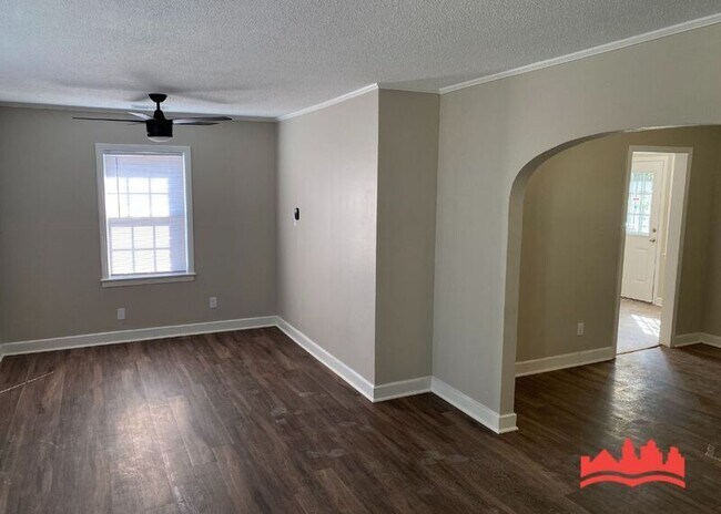 Foto del edificio - 4679 Lynn Rd