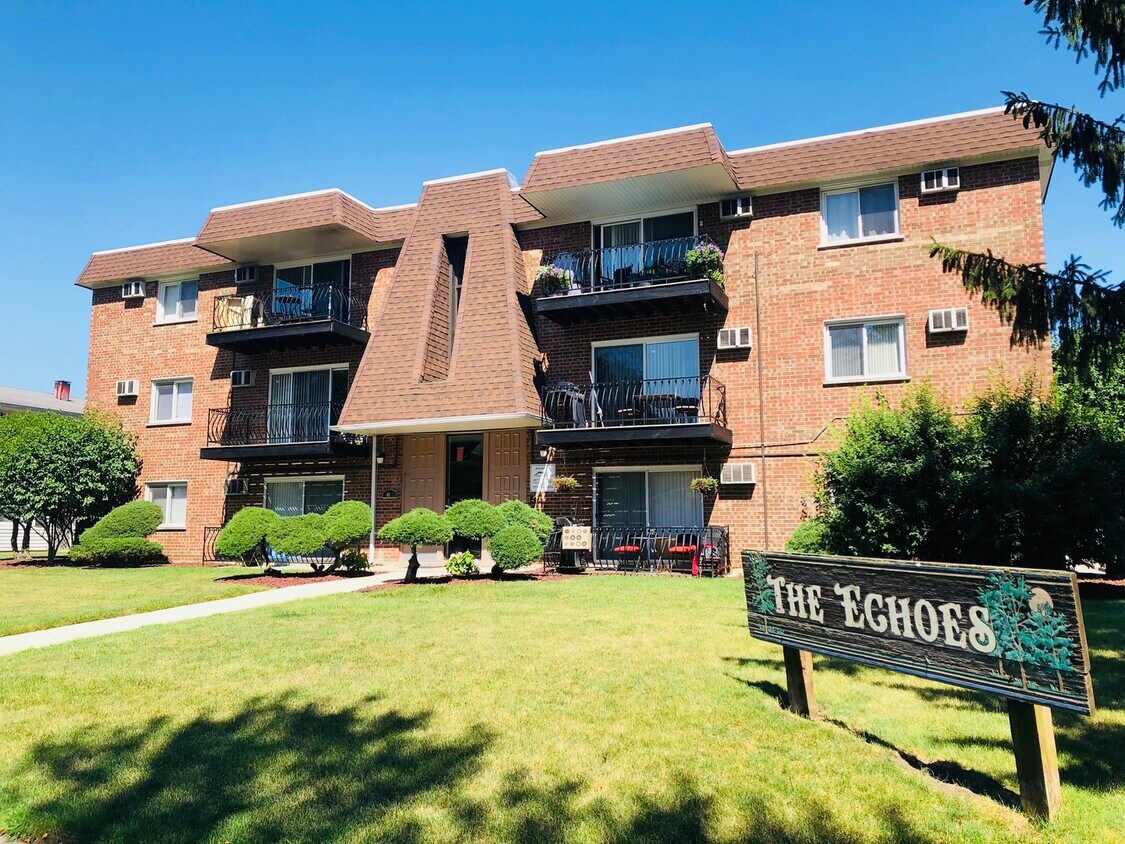 Foto principal - 10S453 Echo Ln