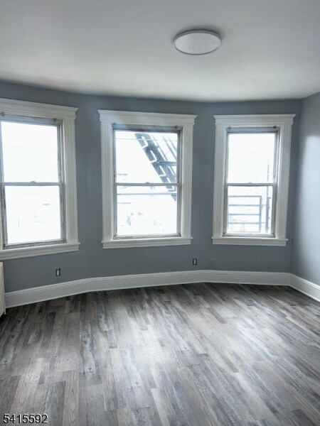 Building Photo - 125 Alton St